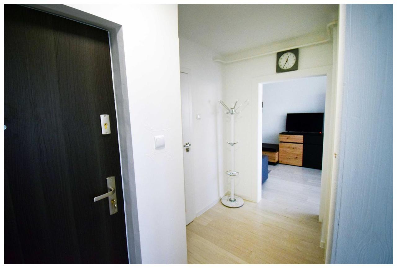 Apartmán Color24 Centrum Nisko Exteriér fotografie